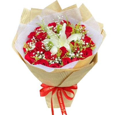 九江19朵红玫瑰1支百合，永恒之美